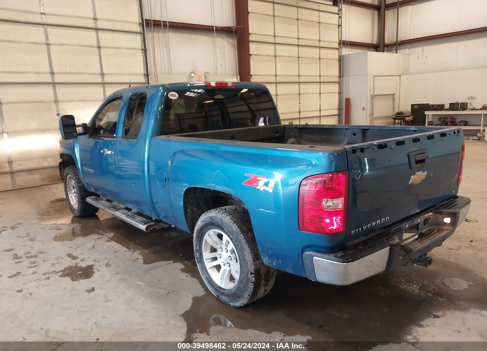 2013 CHEVROLET SILVERADO 1500 LT VIN: 1GCRKSE73DZ328288