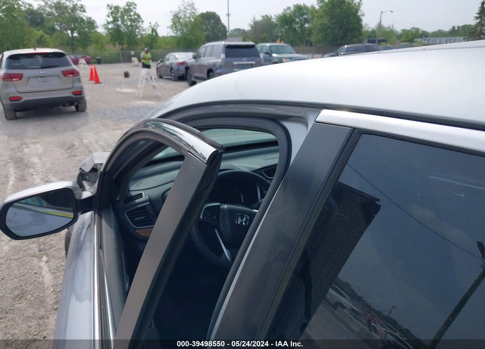 2018 HONDA CR-V EX VIN: 5J6RW1H58JA006128