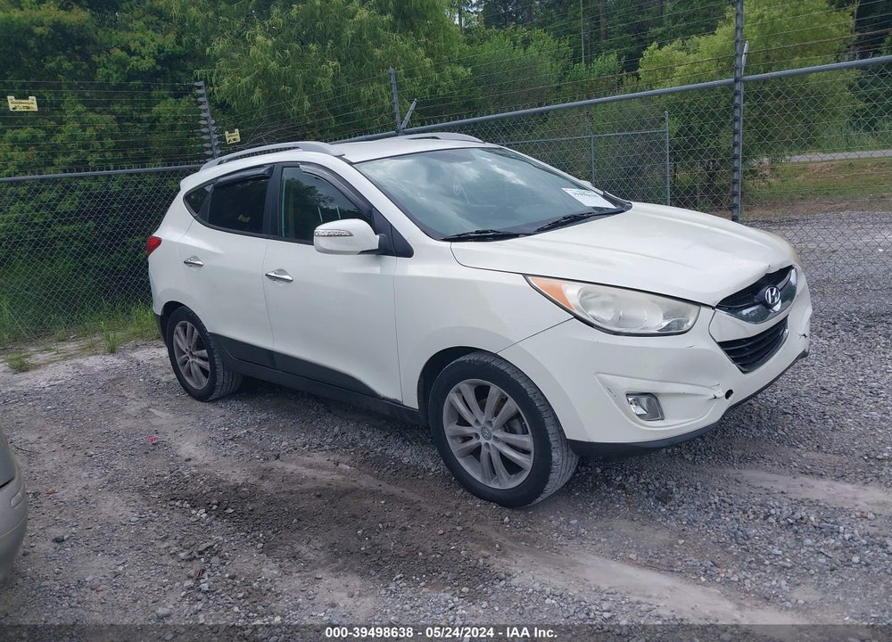 2011 HYUNDAI TUCSON LIMITED VIN: KM8JU3AC2BU227698