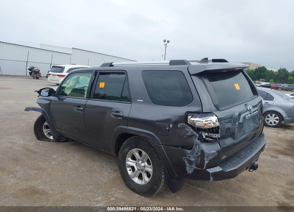 2021 TOYOTA 4RUNNER SR5 VIN: JTEEU5JR8M5238624