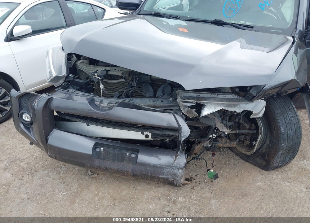 2021 TOYOTA 4RUNNER SR5 VIN: JTEEU5JR8M5238624