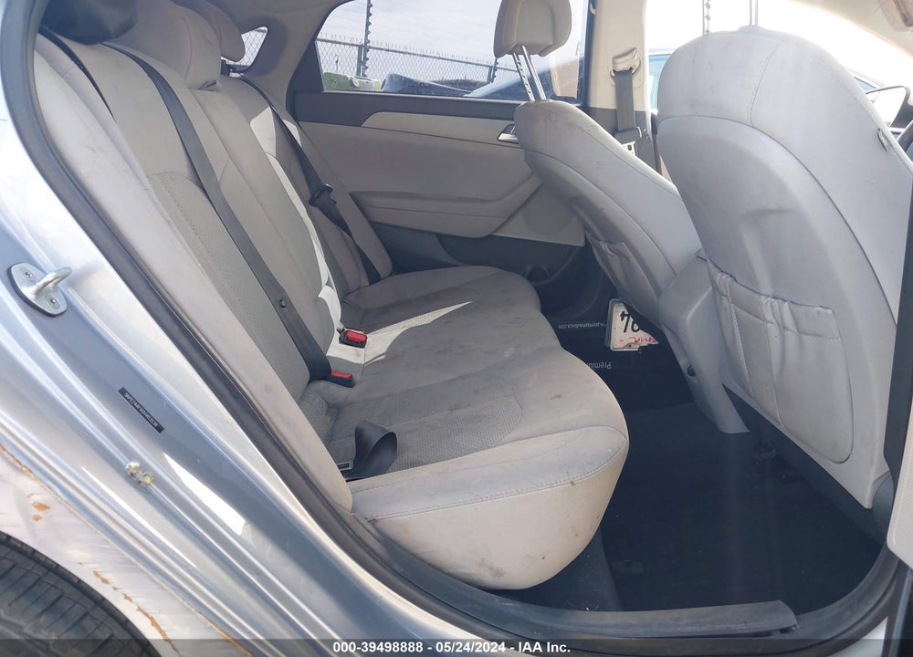 2016 HYUNDAI SONATA SE VIN: 5NPE24AFXGH403538