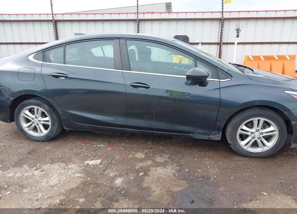 2018 CHEVROLET CRUZE LT AUTO VIN: 1G1BE5SM9J7182824