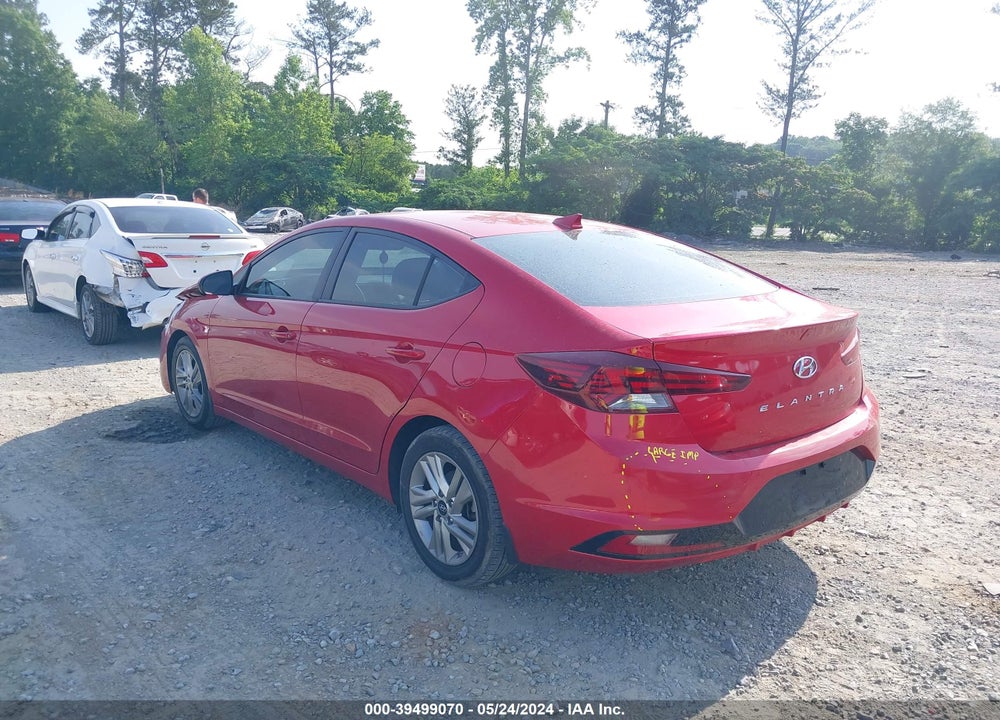 2020 HYUNDAI ELANTRA VIN: 5NPD84LF1LH588354