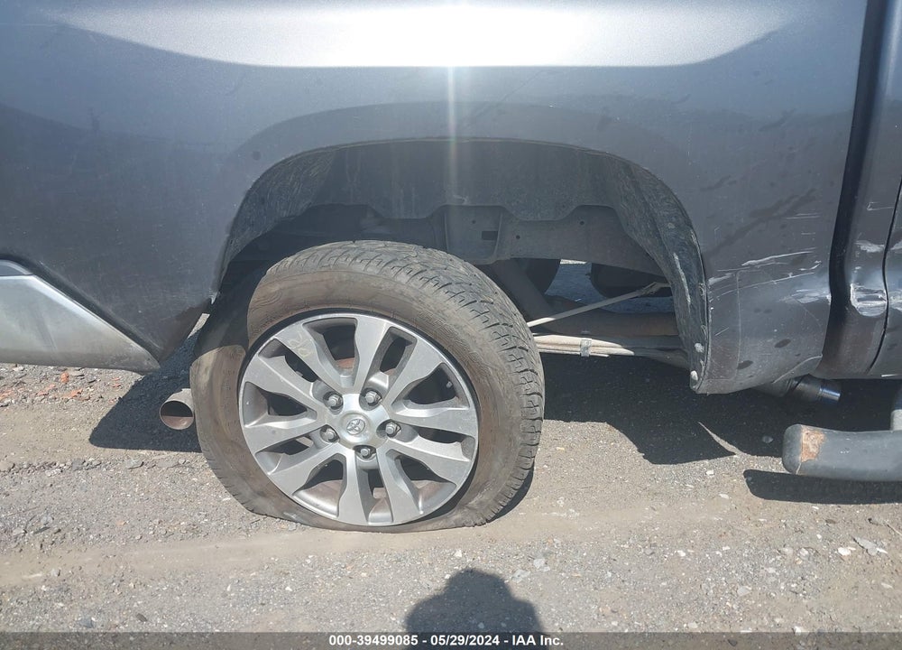 2014 TOYOTA TUNDRA SR5 5.7L V8 VIN: 5TFDW5F10EX398466