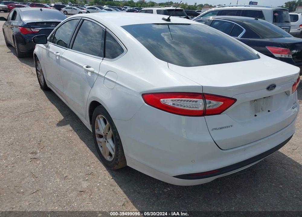 2016 FORD FUSION SE VIN: 3FA6P0HD4GR292748