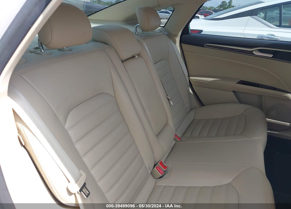 2016 FORD FUSION SE VIN: 3FA6P0HD4GR292748