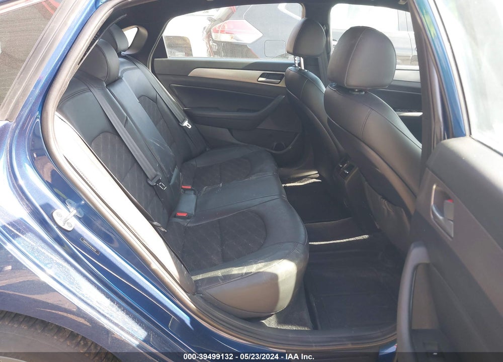 2019 HYUNDAI SONATA SPORT VIN: 5NPE34AF9KH813317