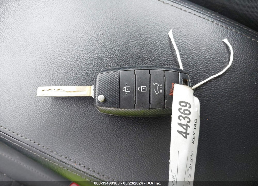 2020 KIA SORENTO 2.4L L VIN: 5XYPG4A39LG666539