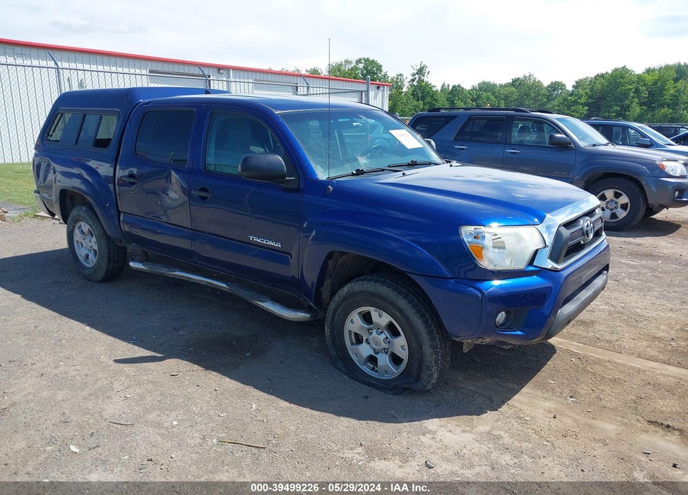 2015 TOYOTA TACOMA BASE V6 VIN: 3TMLU4EN1FM176395
