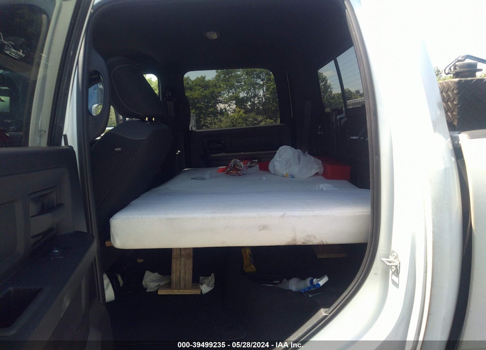 2022 RAM 3500 TRADESMAN  4X4 8' BOX VIN: 3C63RRGL0NG278625