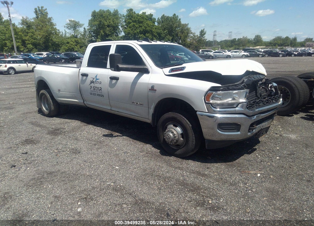 2022 RAM 3500 TRADESMAN  4X4 8' BOX VIN: 3C63RRGL0NG278625