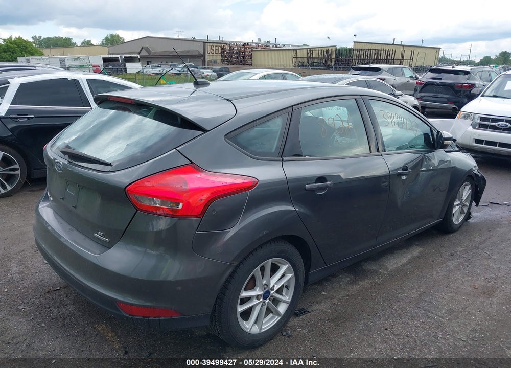 2016 FORD FOCUS SE VIN: 1FADP3K21GL368926