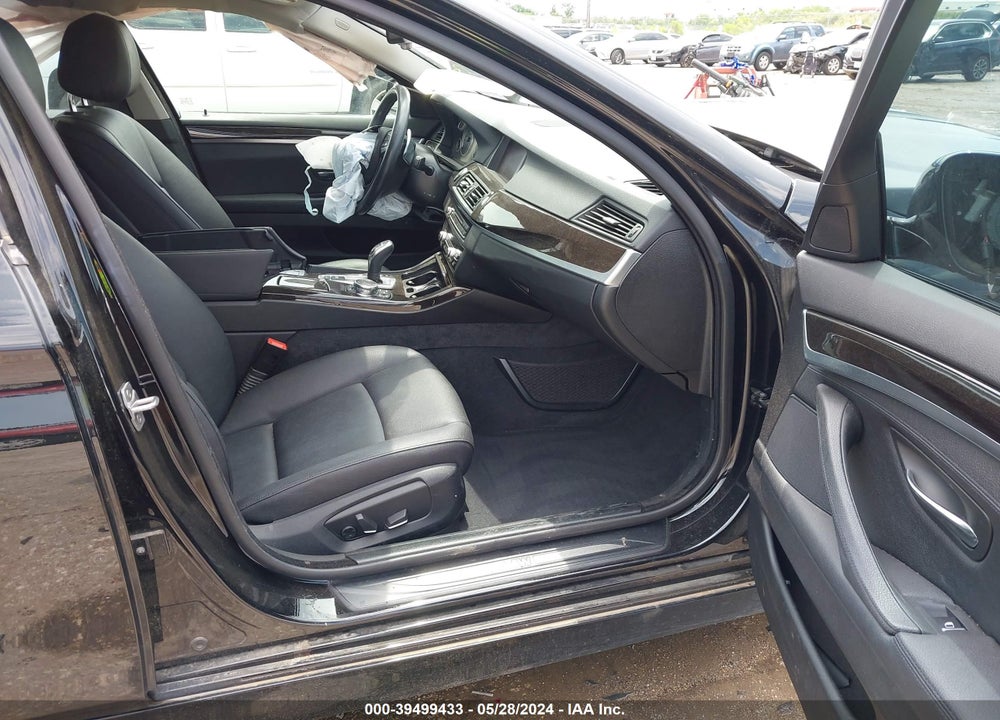 2016 BMW 528I VIN: WBA5A5C57GG348772