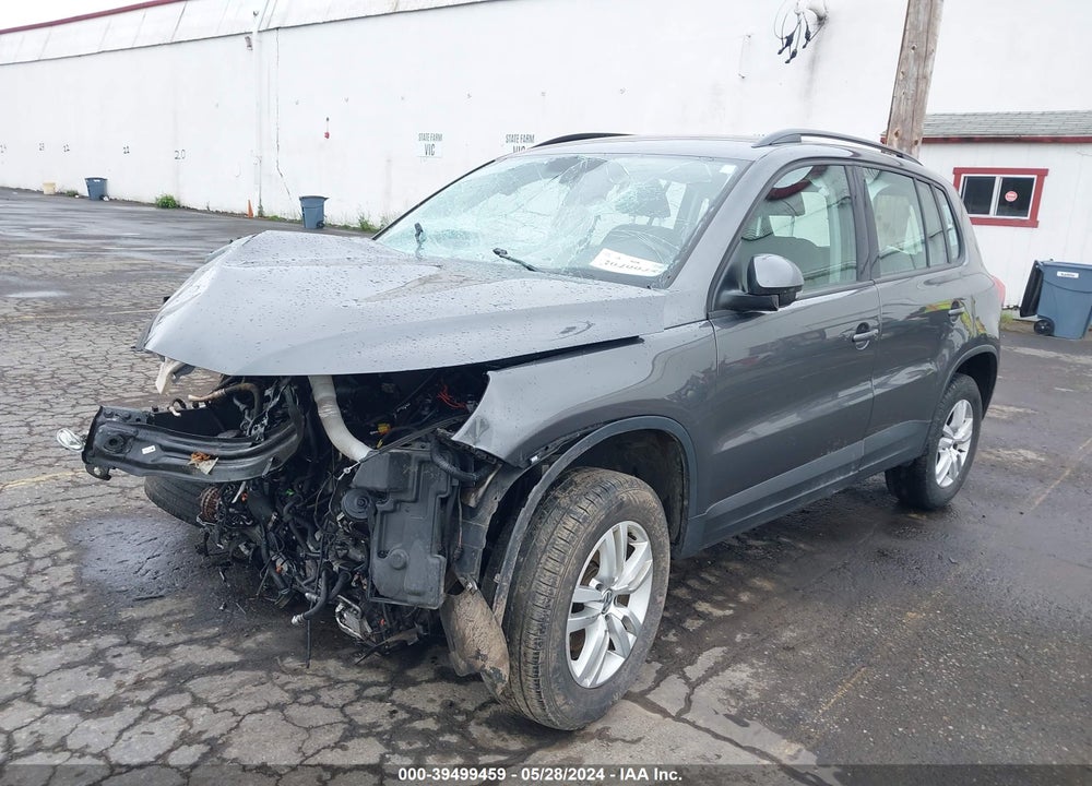 2016 VOLKSWAGEN TIGUAN S VIN: WVGAV7AX6GW521401