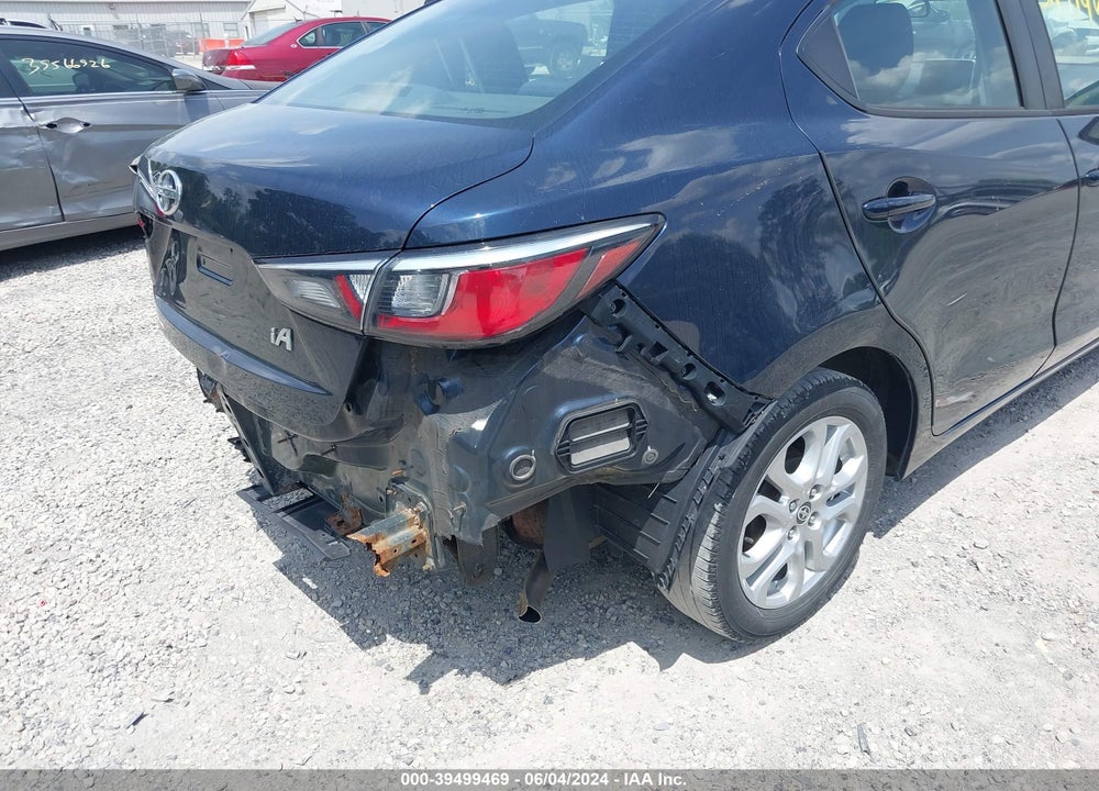 2016 SCION IA VIN: 3MYDLBZV0GY131417