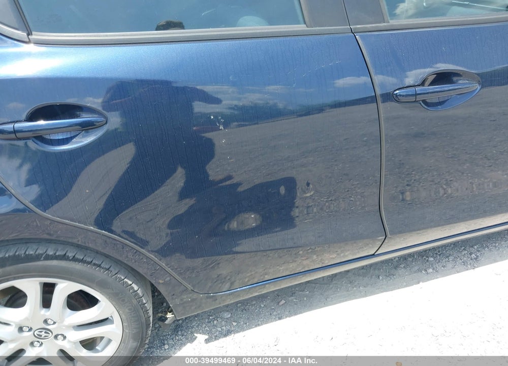 2016 SCION IA VIN: 3MYDLBZV0GY131417