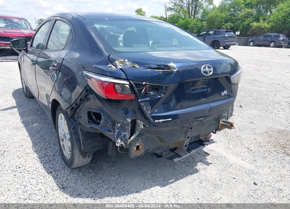 2016 SCION IA VIN: 3MYDLBZV0GY131417