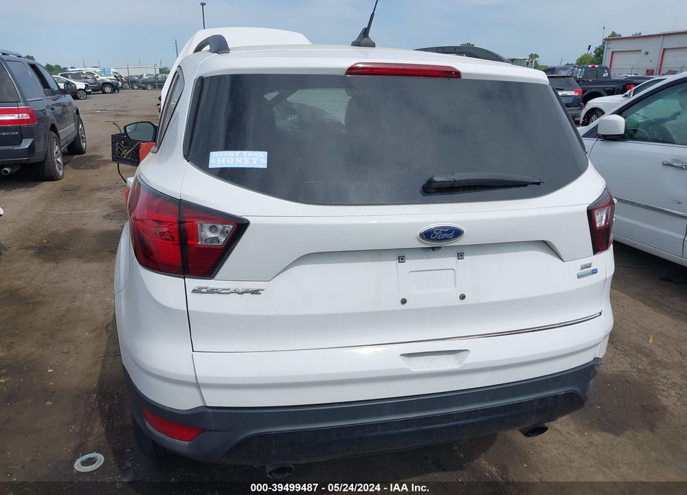 2019 FORD ESCAPE SE VIN: 1FMCU9GDXKUA33268