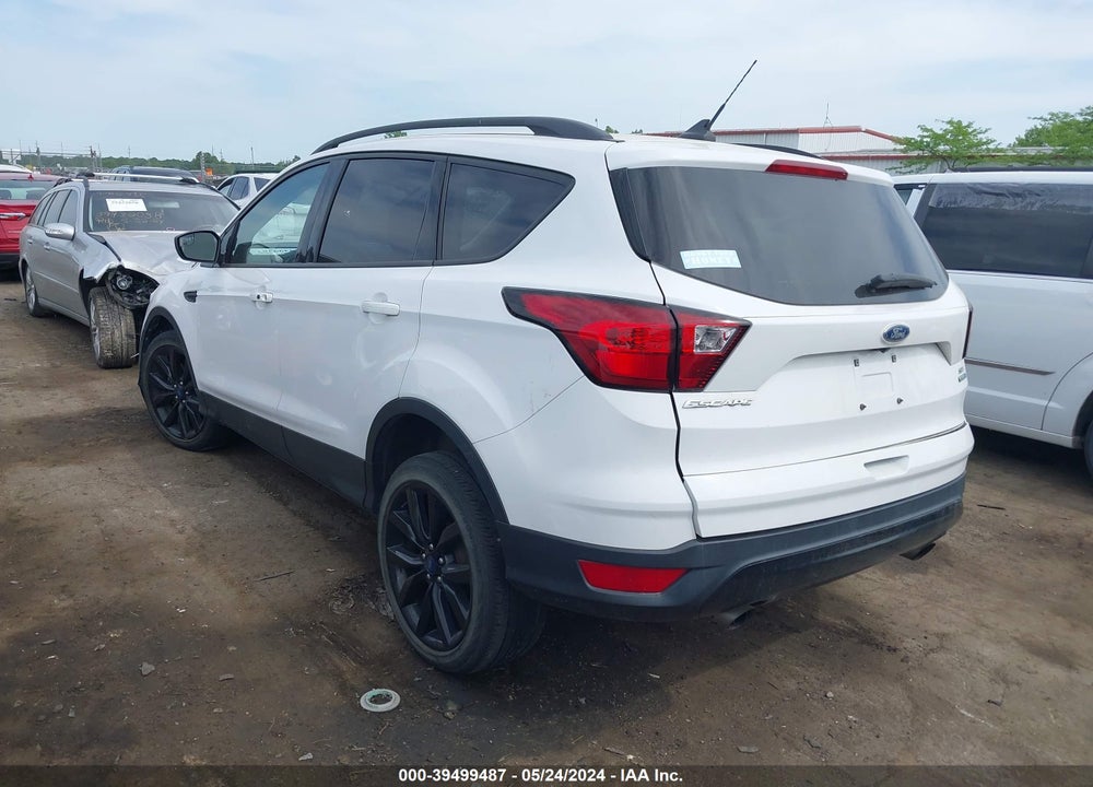 2019 FORD ESCAPE SE VIN: 1FMCU9GDXKUA33268