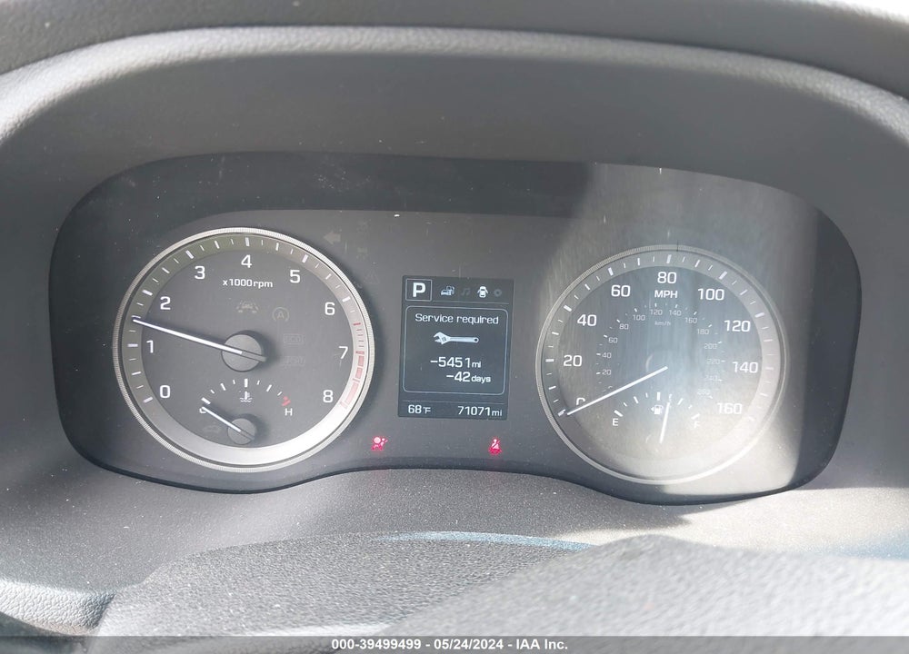 2017 HYUNDAI TUCSON SE VIN: KM8J23A47HU263720