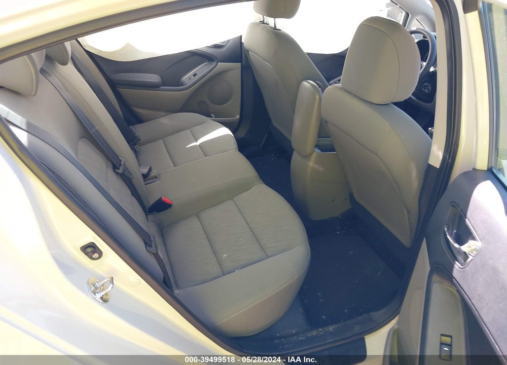2015 KIA FORTE VIN: KNAFK4A6XF5420193