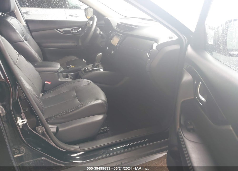 2017 NISSAN ROGUE SL VIN: 5N1AT2MV2HC845919