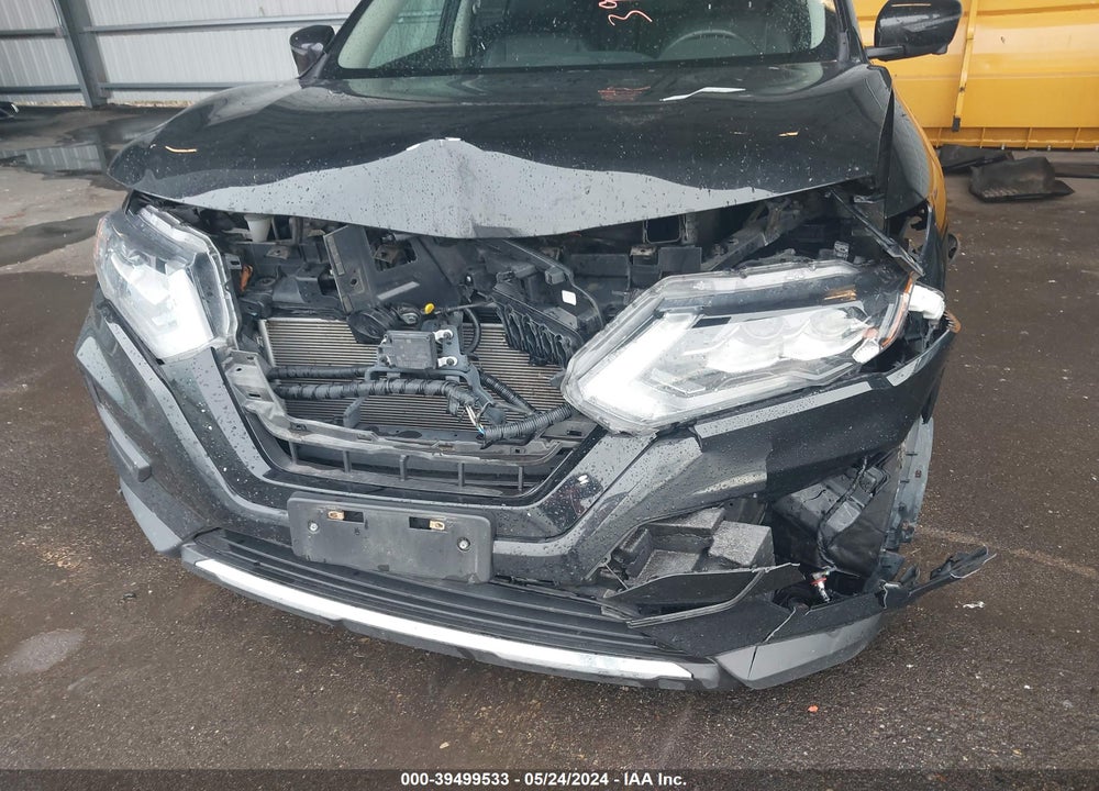 2017 NISSAN ROGUE SL VIN: 5N1AT2MV2HC845919