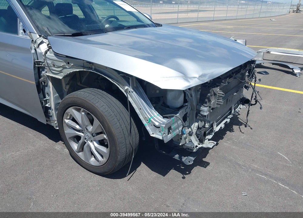 2018 HONDA ACCORD LX VIN: 1HGCV1F10JA195616