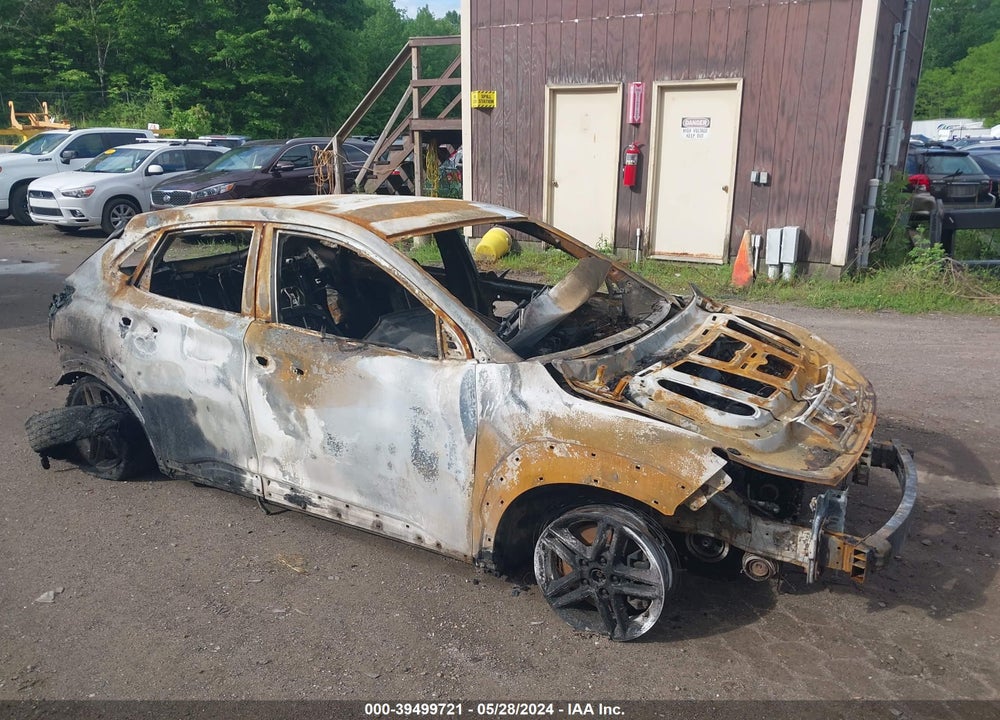 2020 HYUNDAI KONA SE VIN: KM8K1CAA8LU415641