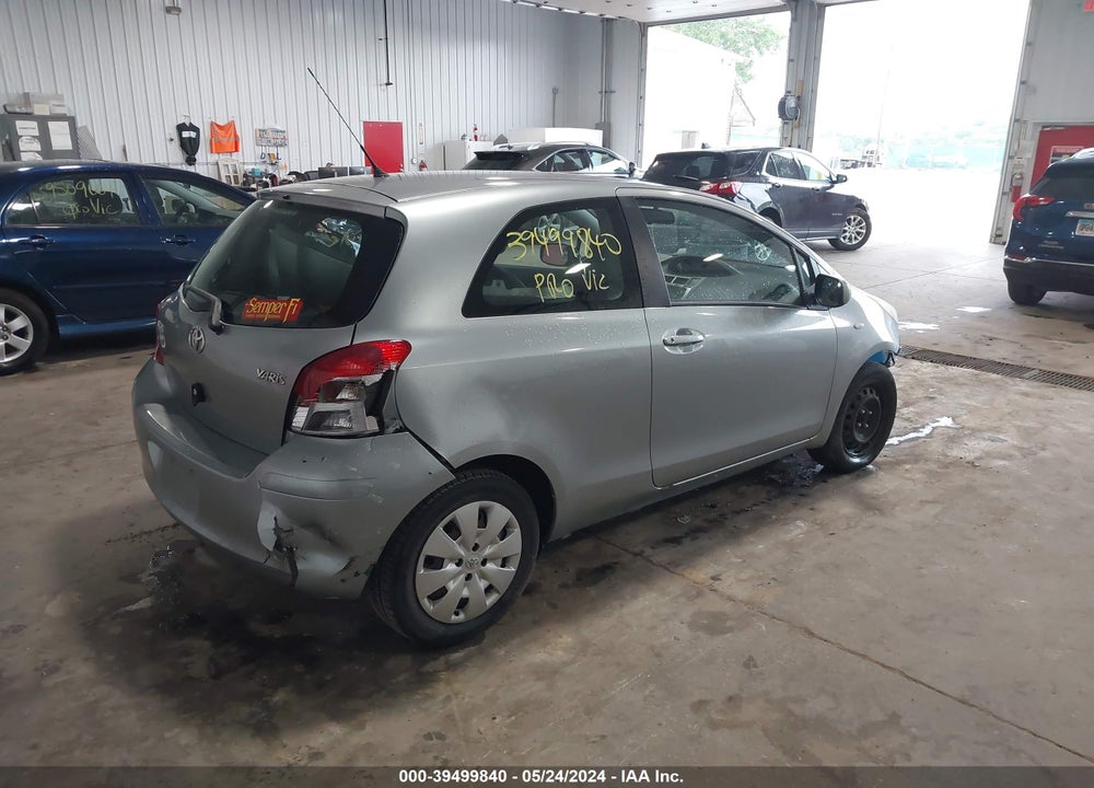 2009 TOYOTA YARIS VIN: JTDJT903495244793