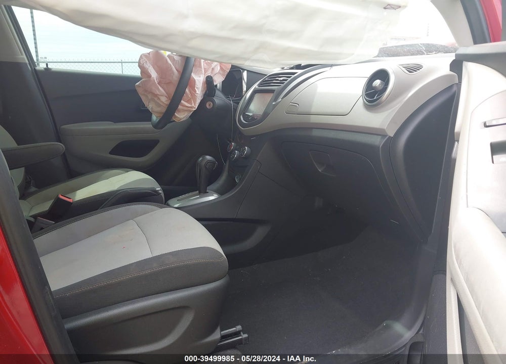 2015 CHEVROLET TRAX 1LS VIN: KL7CJKSBXFB260176
