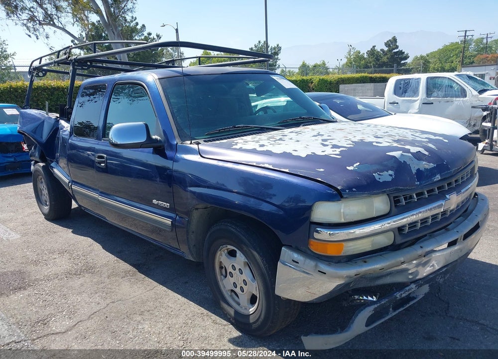 2002 CHEVROLET SILVERADO 1500 LS VIN: 2GCEC19V121229599