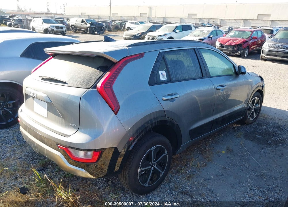 2024 KIA NIRO SX VIN: KNDCT3LE9R5131943
