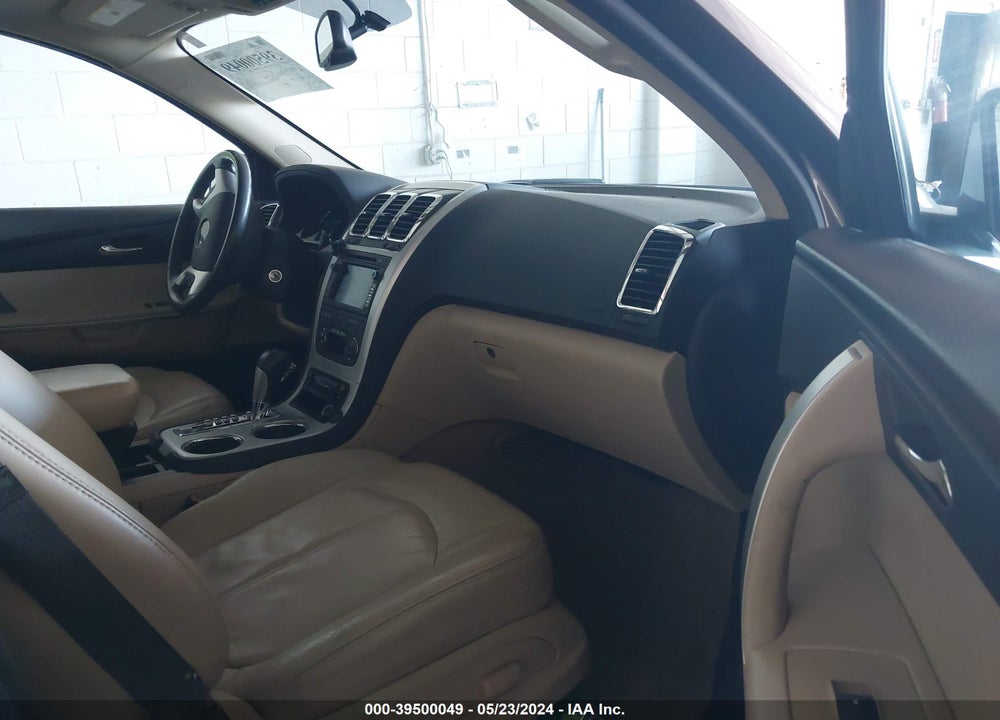 2011 GMC ACADIA SLT-1 VIN: 1GKKVRED8BJ201639