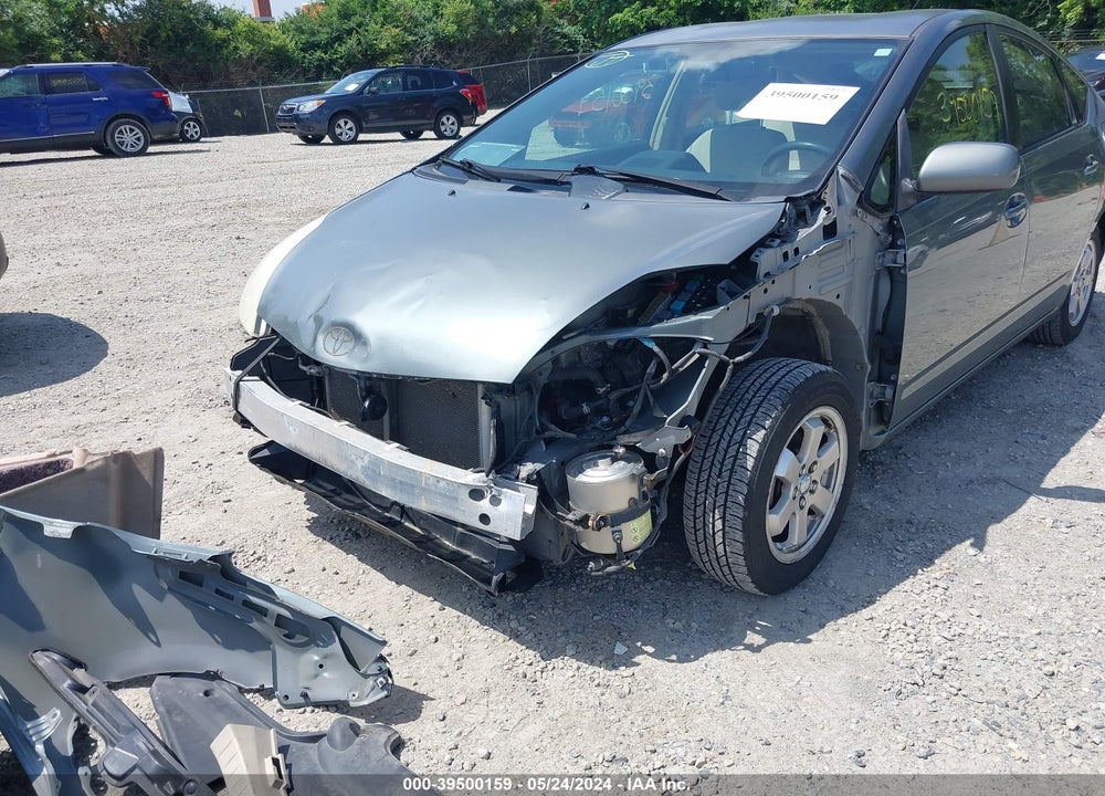 2004 TOYOTA PRIUS VIN: JTDKB22U740009640