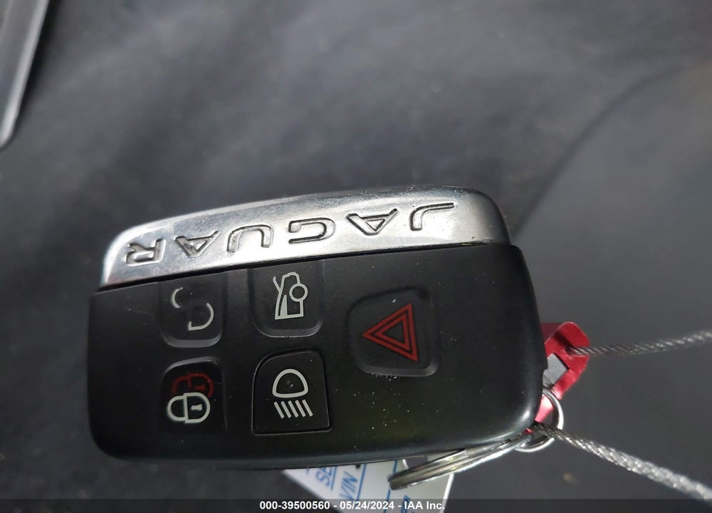 2018 JAGUAR XF 25T VIN: SAJBR4FX3JCY69834