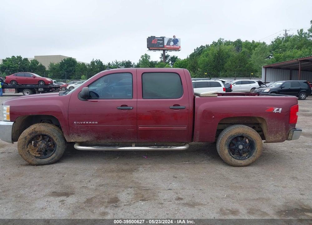 2013 CHEVROLET SILVERADO 1500 LT VIN: 3GCPKSE70DG140819