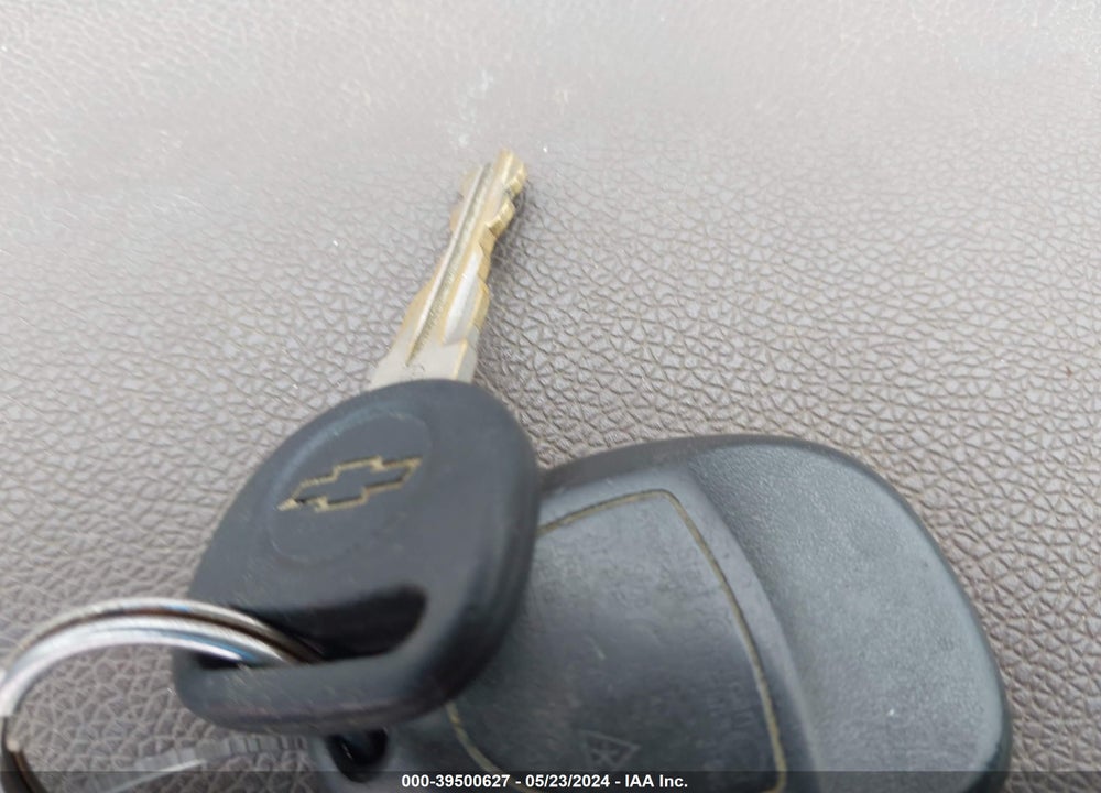 2013 CHEVROLET SILVERADO 1500 LT VIN: 3GCPKSE70DG140819