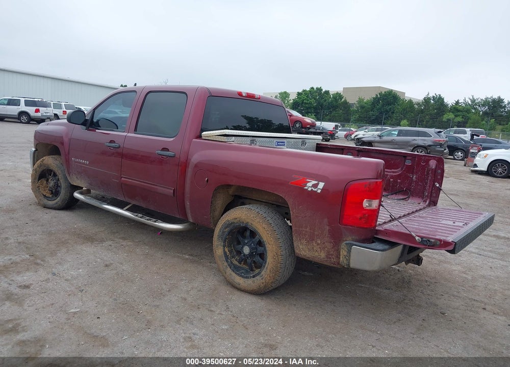 2013 CHEVROLET SILVERADO 1500 LT VIN: 3GCPKSE70DG140819