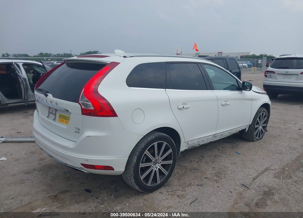 2017 VOLVO XC60 T6 INSCRIPTION VIN: YV449MRU8H2038755