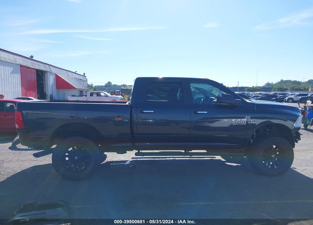 2017 RAM 2500 BIG HORN 4X4 6'4 BOX VIN: 3C6UR5DL3HG569089