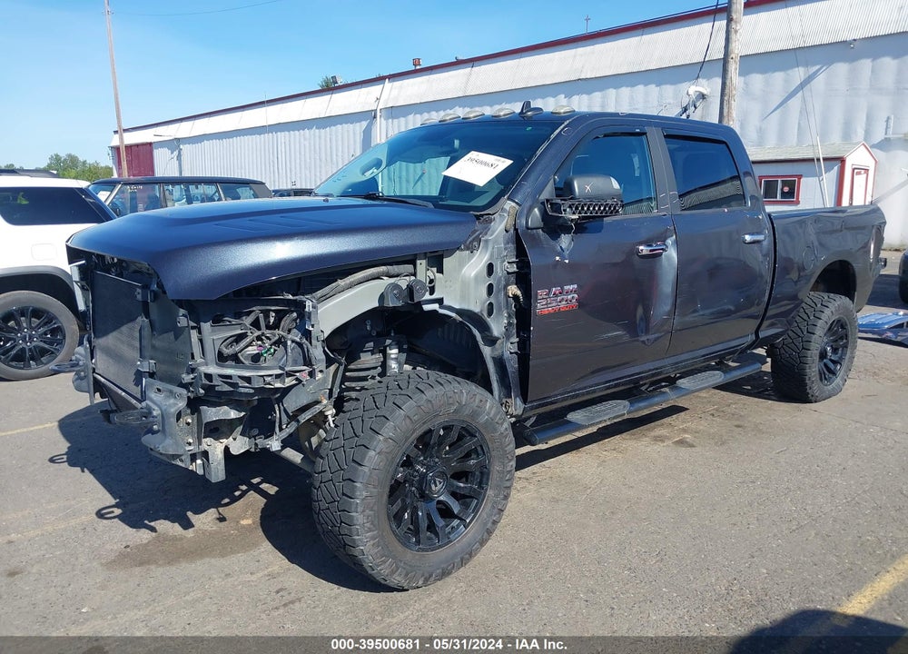 2017 RAM 2500 BIG HORN 4X4 6'4 BOX VIN: 3C6UR5DL3HG569089