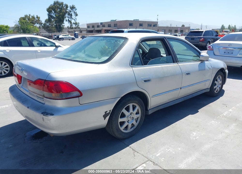 2002 HONDA ACCORD 2.3 EX/2.3 SE VIN: 1HGCG66852A166537