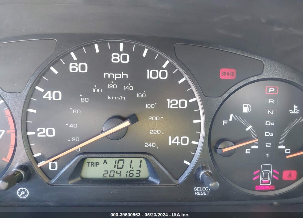 2002 HONDA ACCORD 2.3 EX/2.3 SE VIN: 1HGCG66852A166537