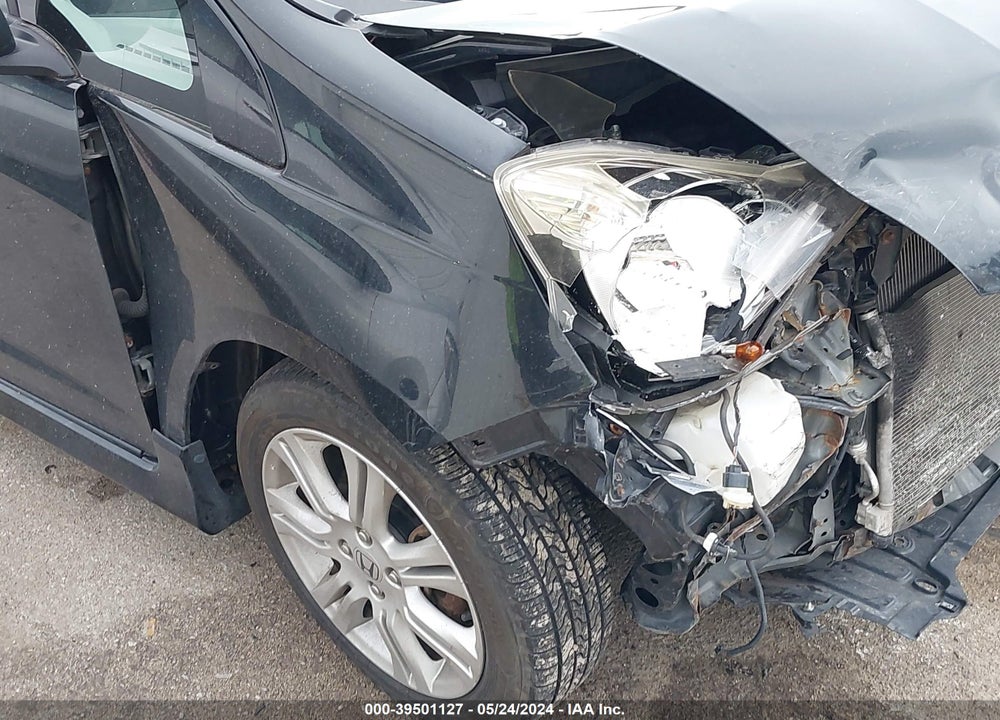 2011 HONDA FIT SPORT VIN: JHMGE8H58BC000651