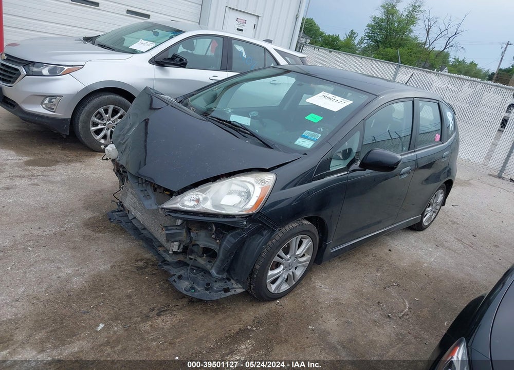 2011 HONDA FIT SPORT VIN: JHMGE8H58BC000651