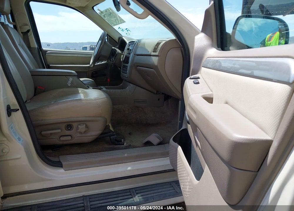 2005 MERCURY MOUNTAINEER VIN: 4M2DU86W55ZJ11463