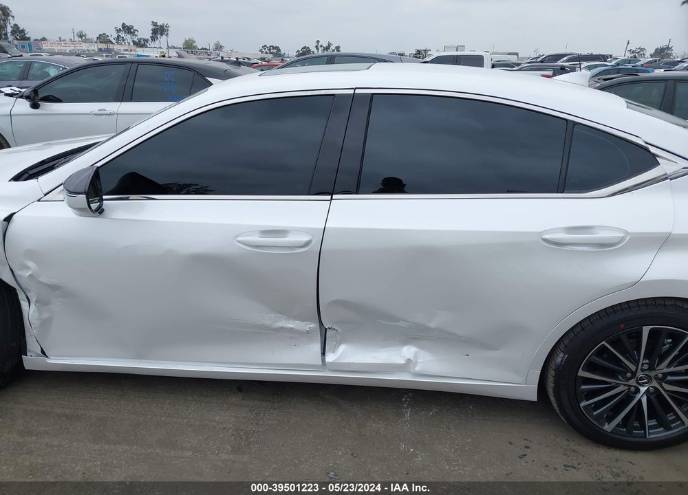 2024 LEXUS ES 300H VIN: 58ADA1C1XRU050696