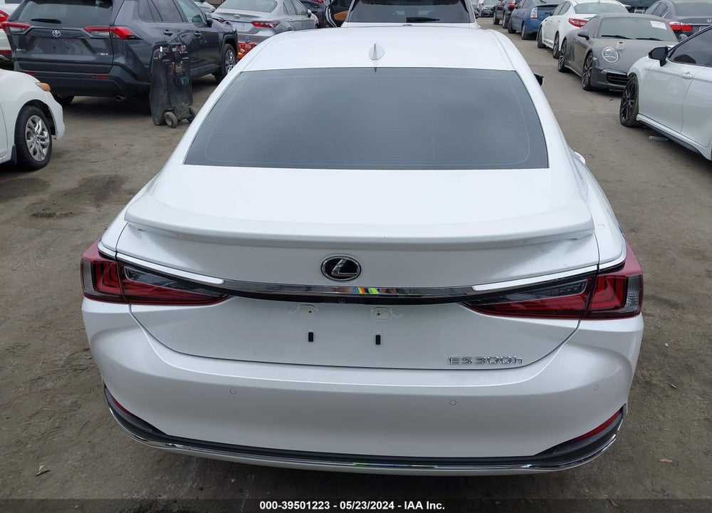 2024 LEXUS ES 300H VIN: 58ADA1C1XRU050696